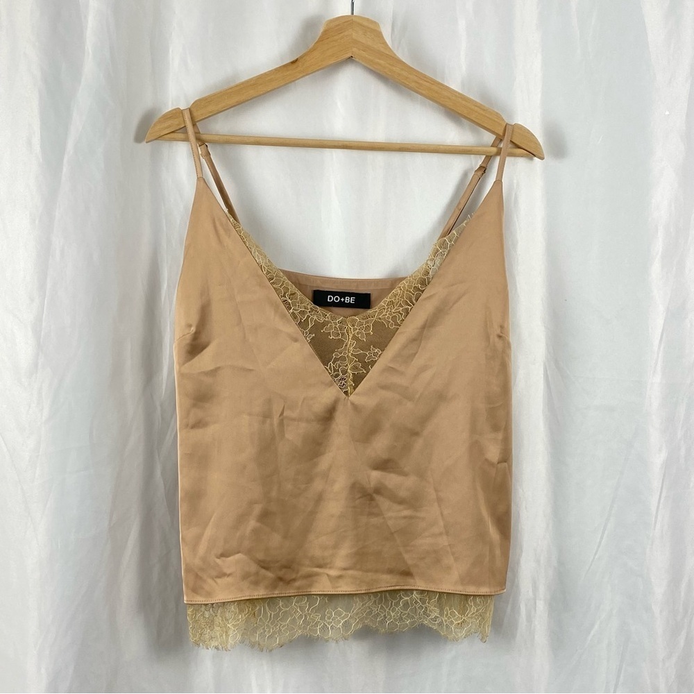 DO+BE Beige Lace Accent Tank Cami Blouse Size Small